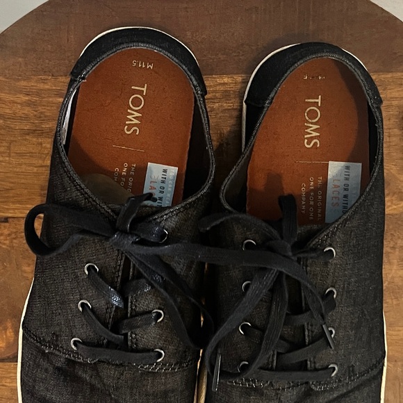Mens TOMS size 11.5 - Picture 3 of 6